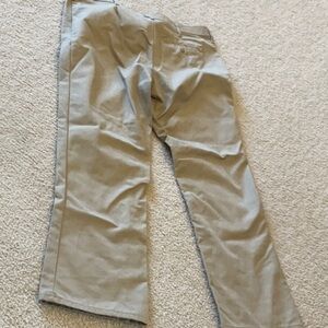 Women’s Dickies Khaki Work Pants – Size 18R